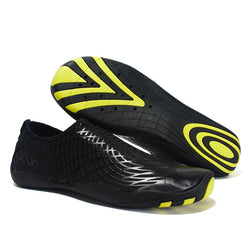 Plus size 35-47 Men Light Sneakers Unisex Aqua Shoes Beach Water Quick-dry Light Shoes Professional Lovers Swmming Shoes - Canada Outdoors